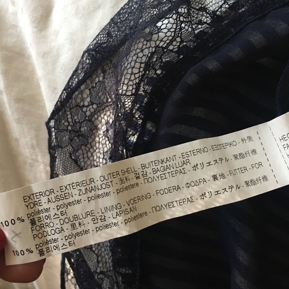 Striped Sleeveless Top w/ Lace Detail - Picture 5 of 5